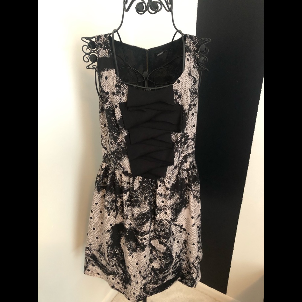 Kensi Black & White Dress.  Size 10